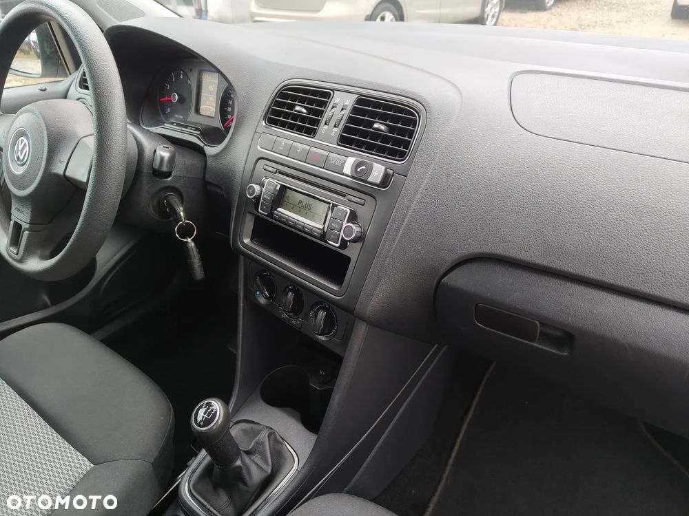 Volkswagen Polo - 26