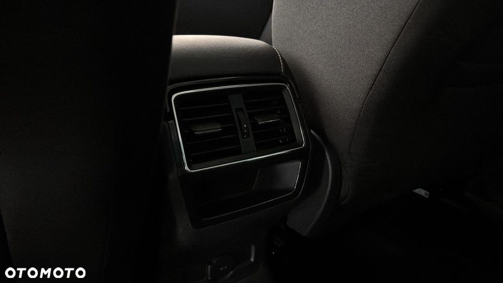 Skoda Karoq 1.5 TSI ACT Ambition DSG - 24