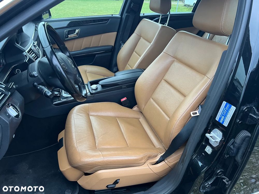 Mercedes-Benz Klasa E 220 T CDI DPF BlueEFFICIENCY Automatik Avantgarde - 23