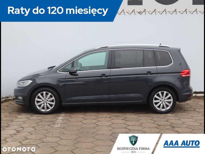 Volkswagen Touran - 3