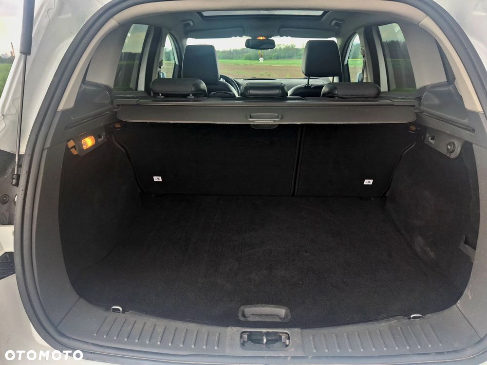 Ford Kuga 2.0 TDCi 4x4 Titanium - 20