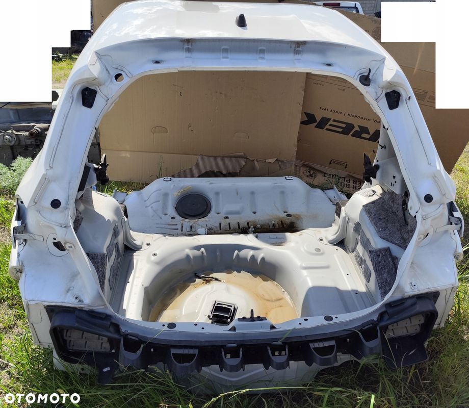PEUGEOT 208 5D PAS TYLNY ĆWIARTKA TYŁ LEWA PRAWA WANNA - 1