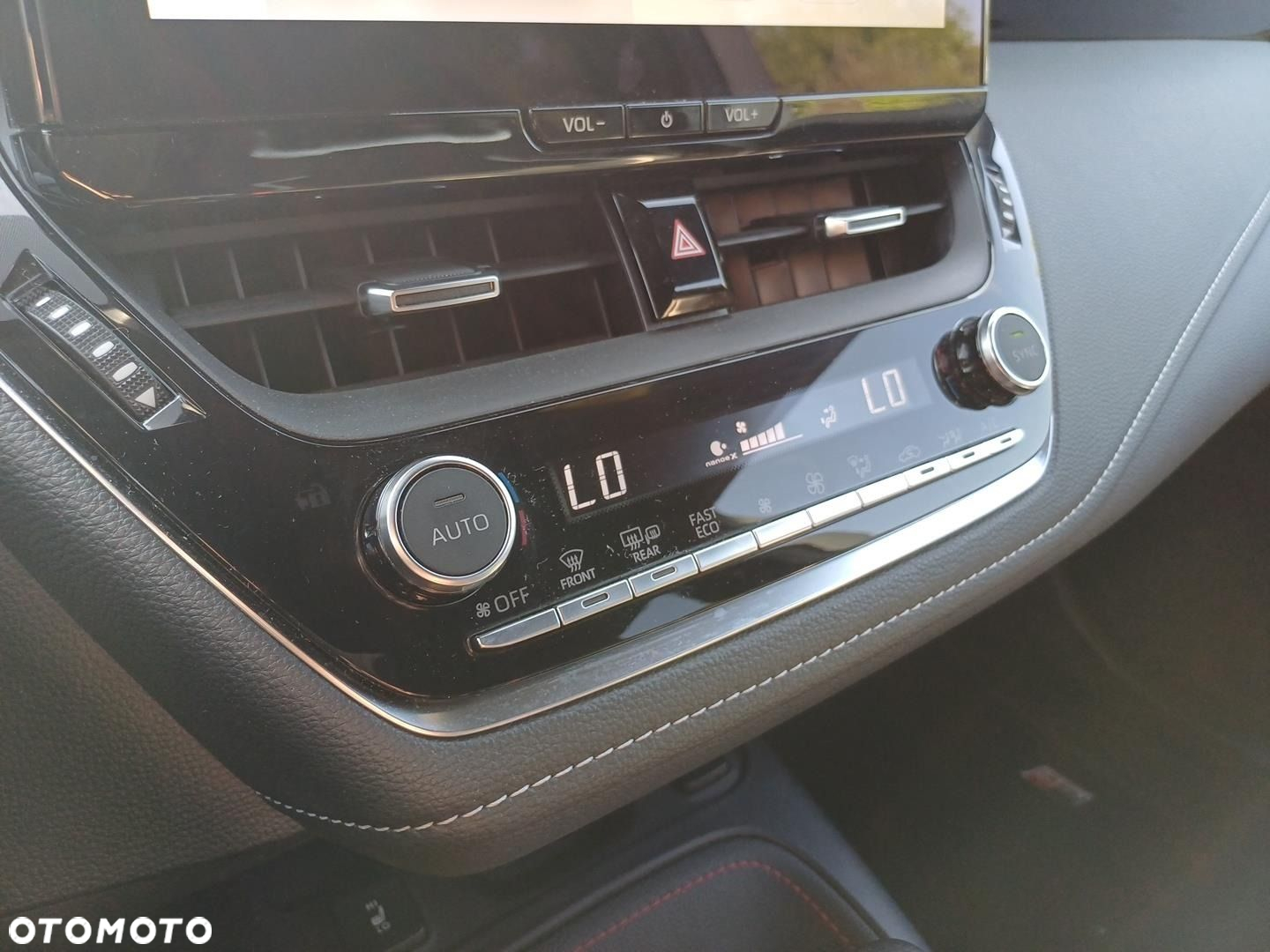 Toyota Corolla 1.8 Hybrid GR Sport Dynamic - 25