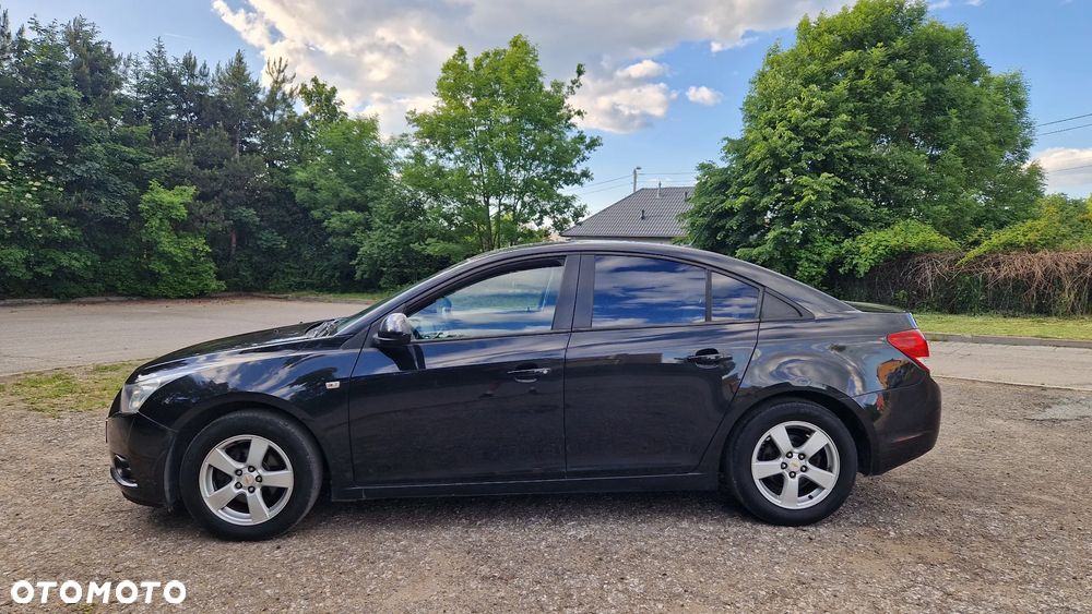 Chevrolet Cruze 1.8 LT+ - 6