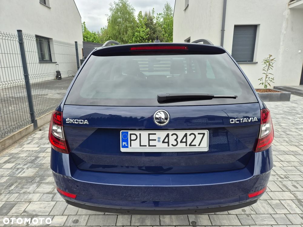 Skoda Octavia 1.6 TDI DSG Style - 7