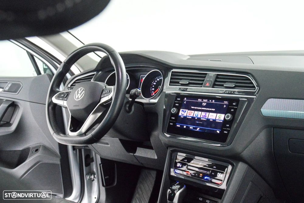 VW Tiguan 2.0 TDI Life DSG - 28