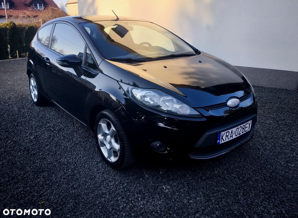 Ford Fiesta 1.25 Titanium - 10
