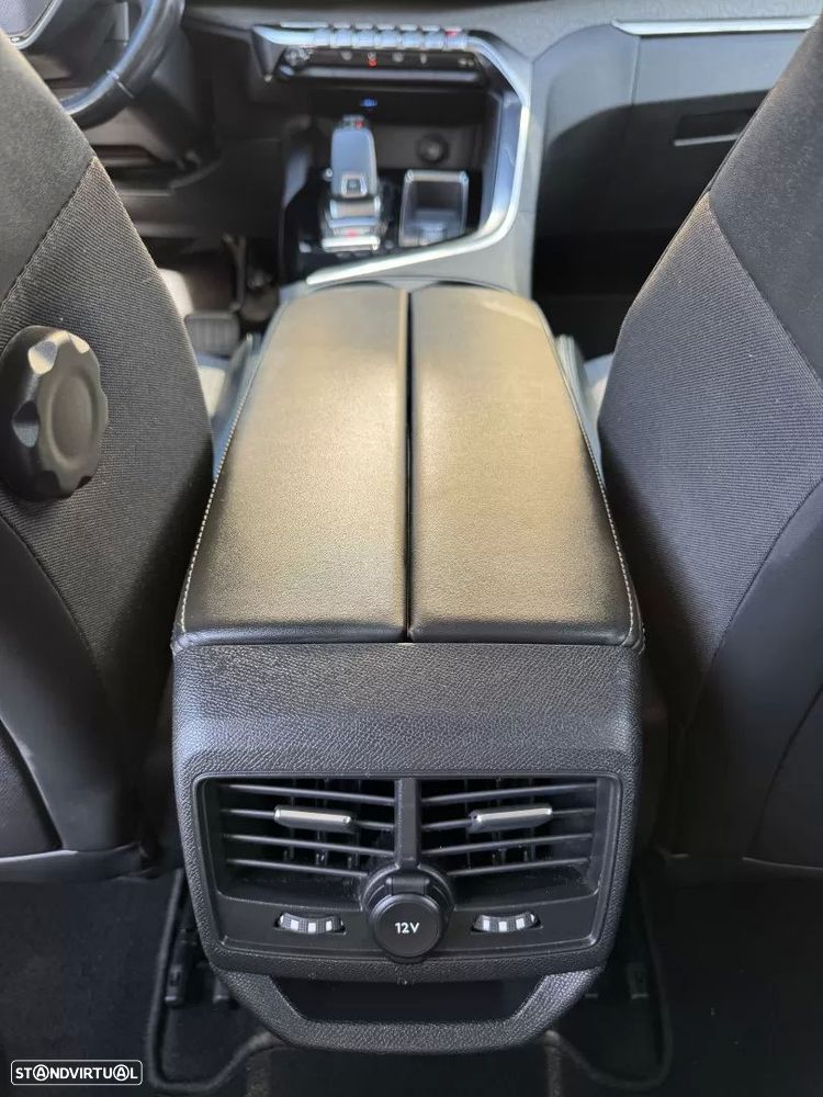 Peugeot 3008 PureTech 130 Stop & Start GPF EAT8 Allure Pack - 52