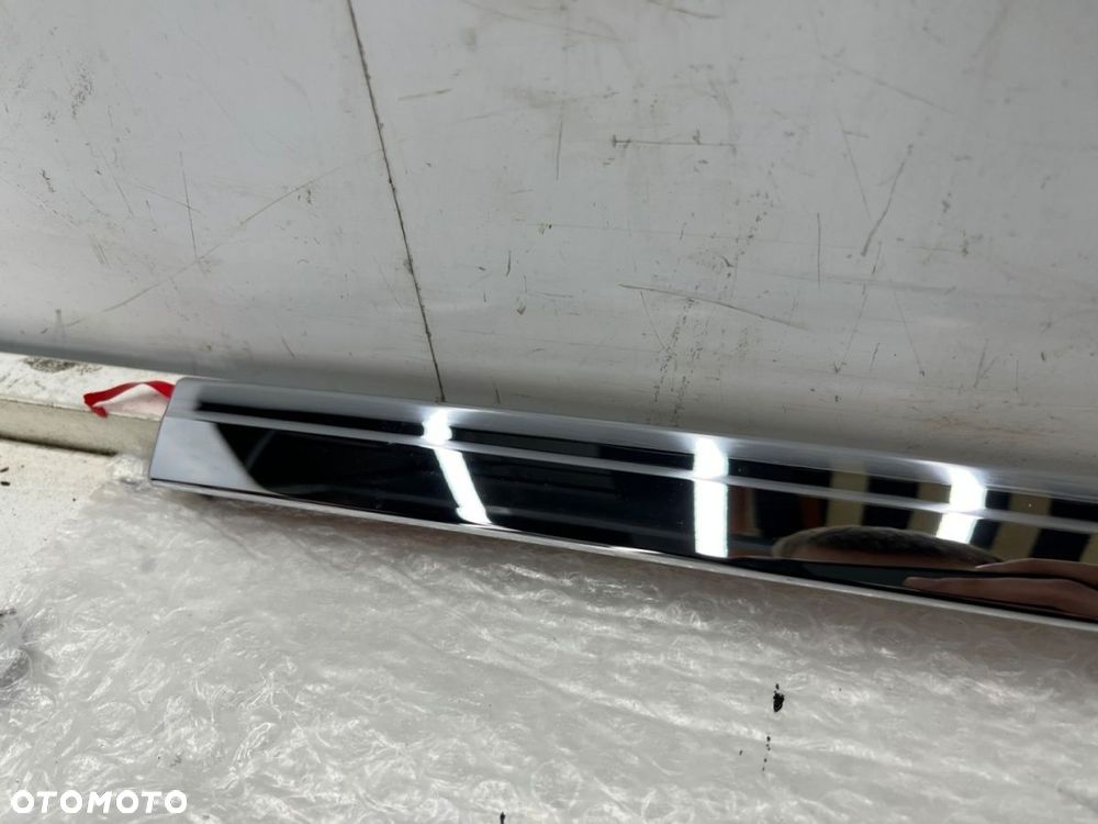 Listwa Listwa Vw Tiguan II 5na 2016r.-  NOWY prawy przedni chrom ozdobny dolnej listwy drzwi - 3