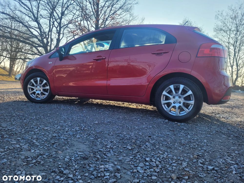 Kia Rio 1.4 Platinum Edition - 32