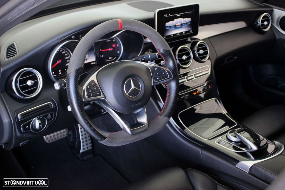 Mercedes-Benz C 300 h AMG Line - 21