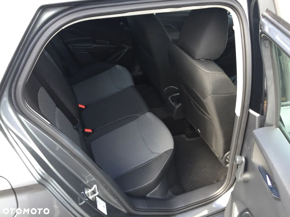 Skoda Fabia 1.0 TSI Ambition DSG - 11