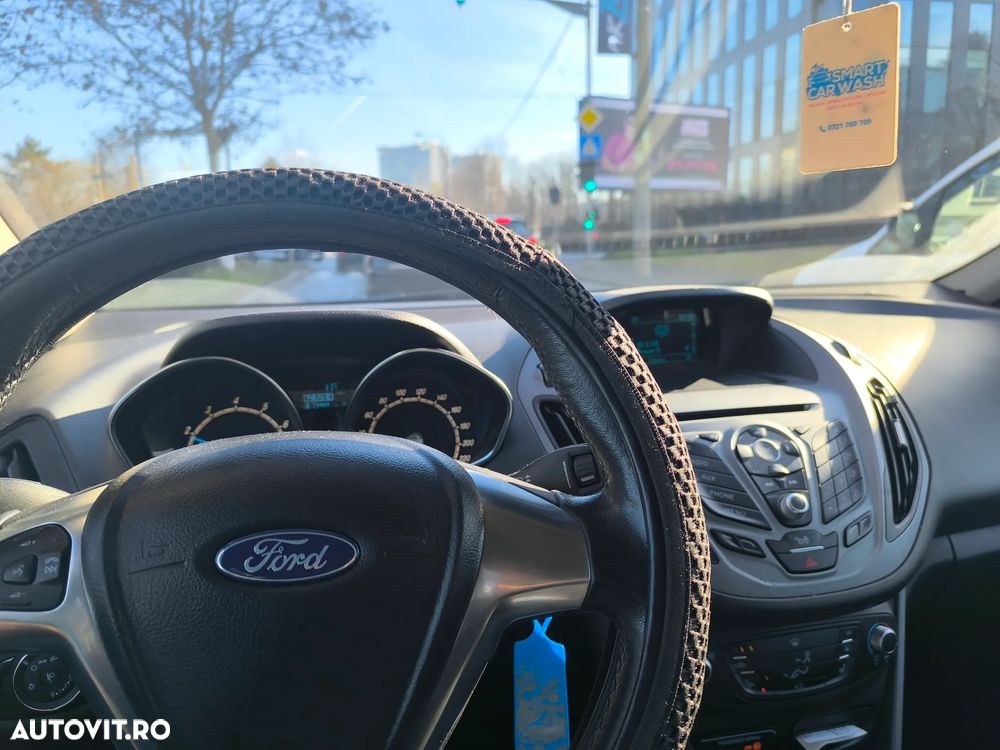 Ford B-Max 1.0 EcoBoost Trend - 23