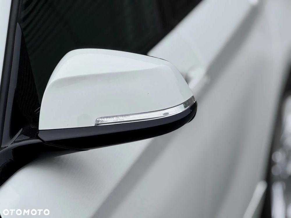 BMW Seria 1 118i Edition M Sport Shadow - 22