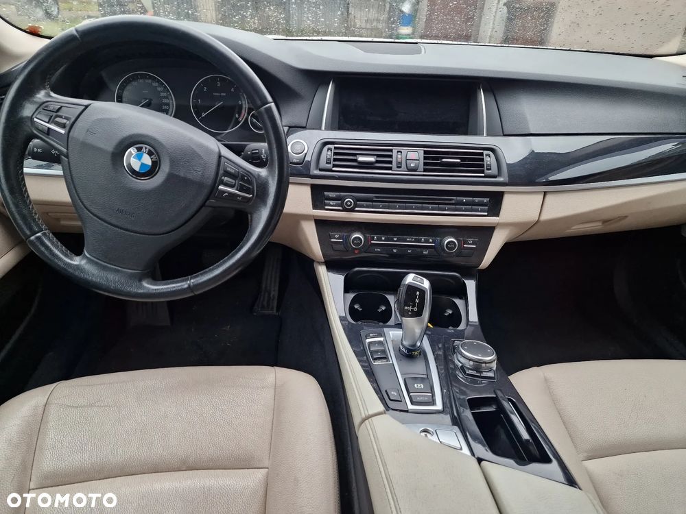 BMW Seria 5 518d - 7
