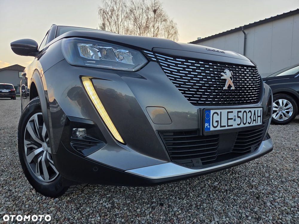 Peugeot 2008 PureTech 130 Allure - 5