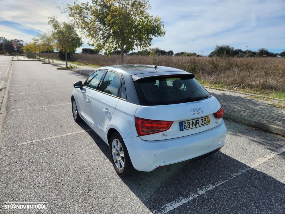 Audi A1 Sportback 1.6 TDI Sport - 4