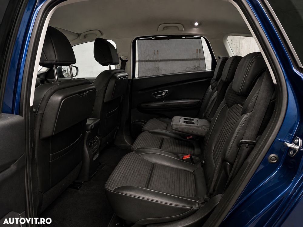 Renault Scenic - 8