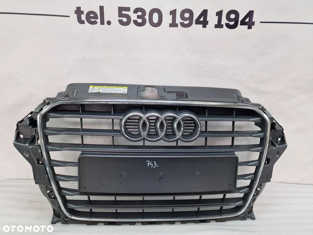 AUDI A3 8V0 / 8V3 / 8V 12- ATRAPA / GRILL PRZEDNI PRZÓD , NR 8V3853651 , NR AUKCJI GL743 - 1