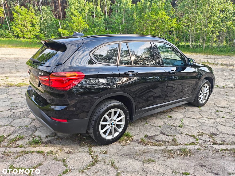 BMW X1 xDrive18d Advantage sport - 14