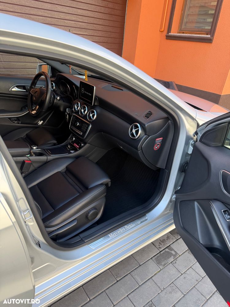 Mercedes-Benz A 200 7G-DCT - 36