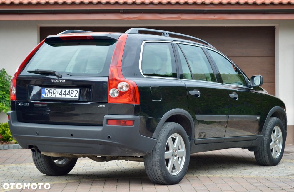 Volvo XC 90 2.4 D5 - 16