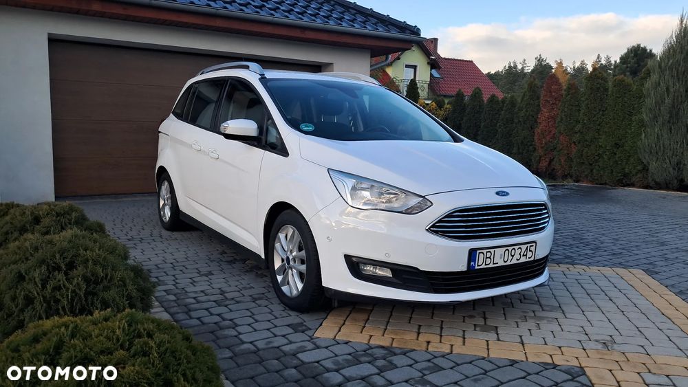 Ford Grand C-MAX - 1
