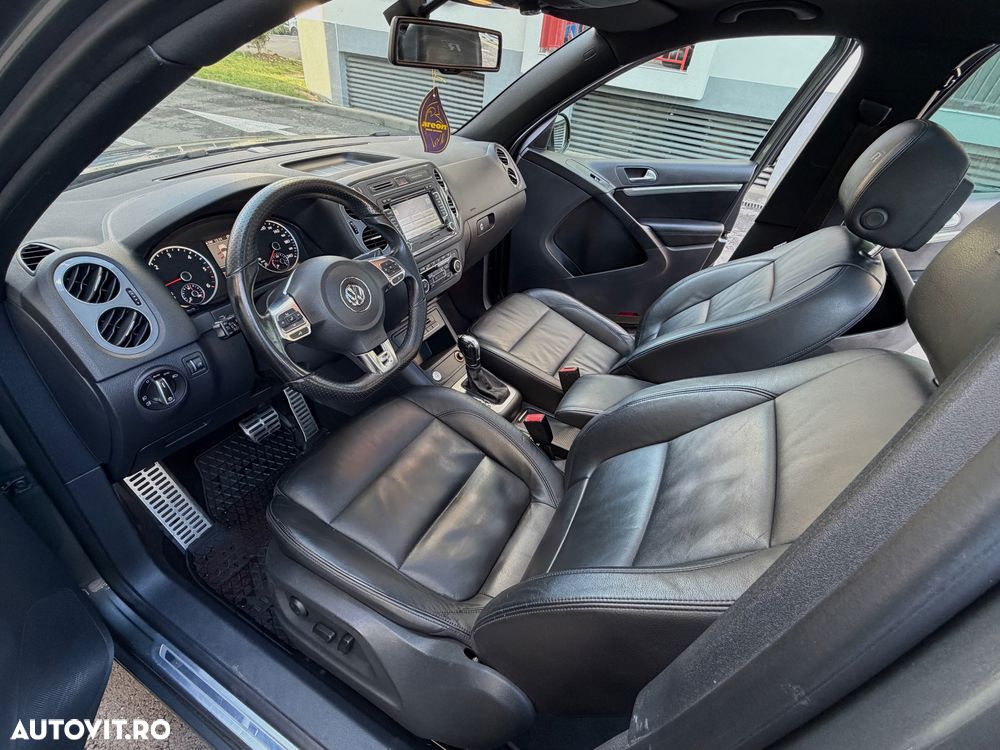 Volkswagen Tiguan - 12