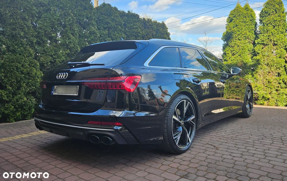 Audi S6 Avant - 10