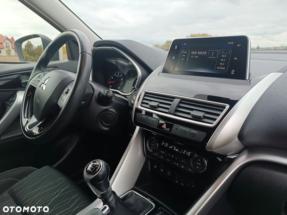 Mitsubishi Eclipse Cross 1.5 T Invite Plus - 25