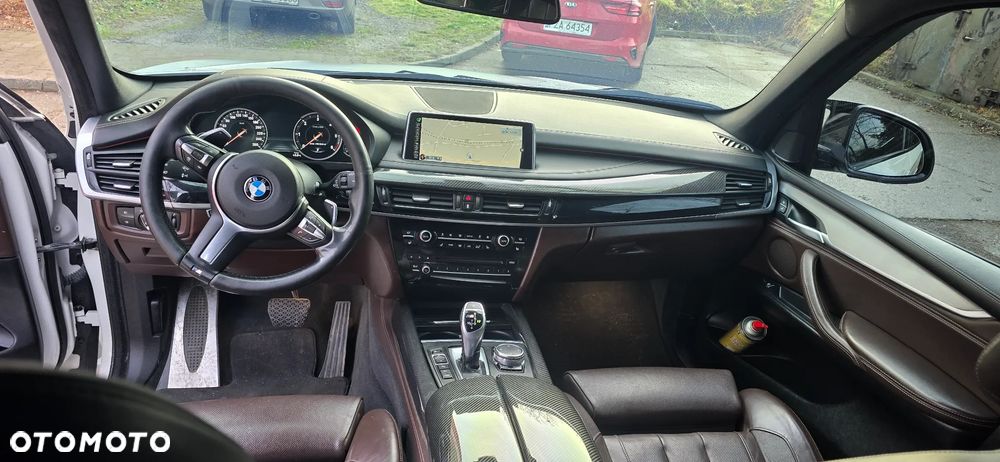 BMW X5 M M50d - 14