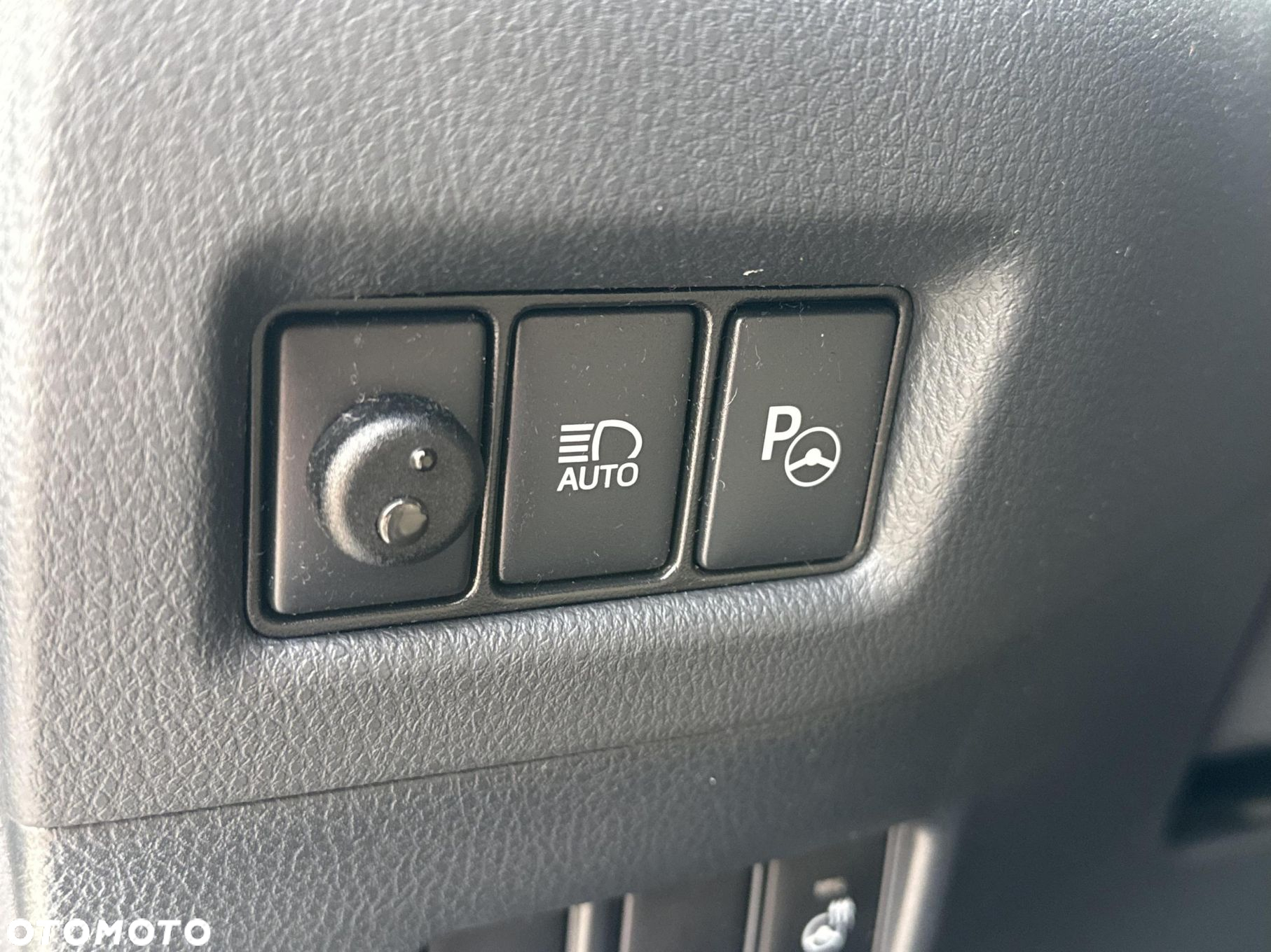 Toyota C-HR 1.8 Hybrid Selection - 23