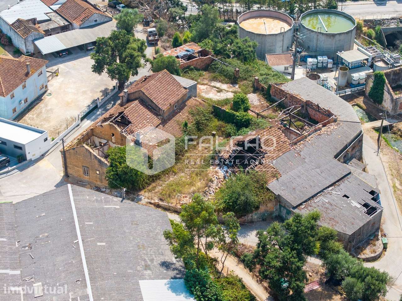 Moradia para Restaurar T7 Venda em Rio Maior,Rio Maior - Grande imagem: 4/41