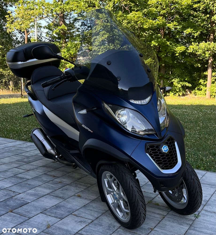 Piaggio MP-3 - 1