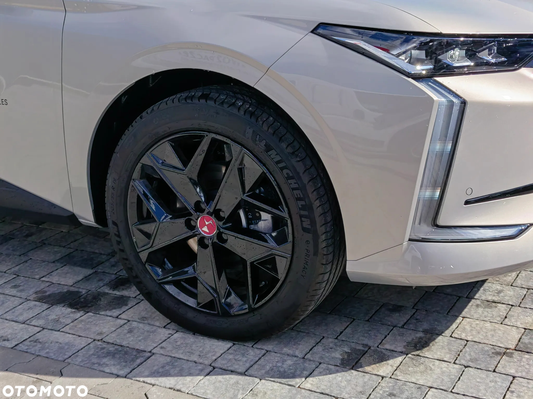 DS Automobiles DS 4 1.2 PureTech Performance Line + - 7
