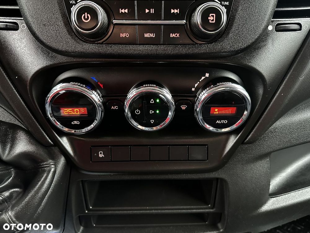 Iveco DAILY 35S18 PLANDEKA 10 PALET WEBASTO TEMPOMAT LEDY KLIMATYZACJA  180KM - 35