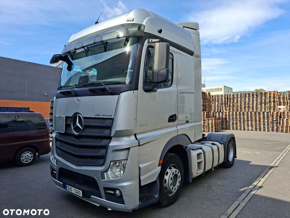 Versalift Actros 1845 - 1