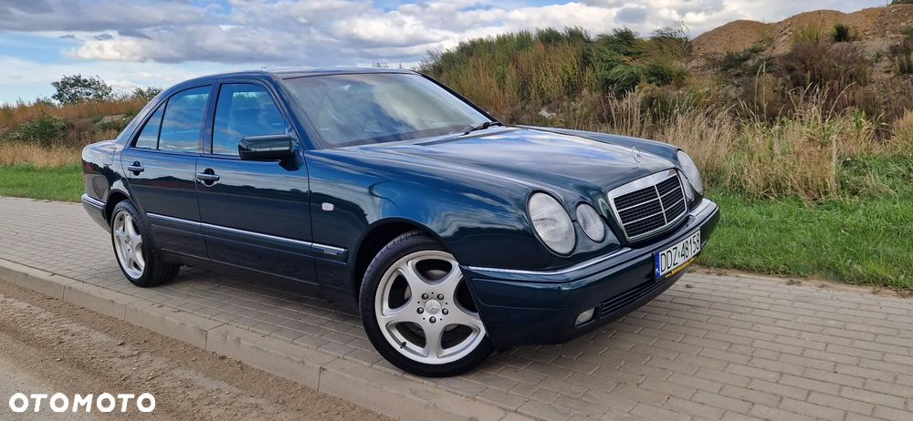 Mercedes-Benz Klasa E - 3