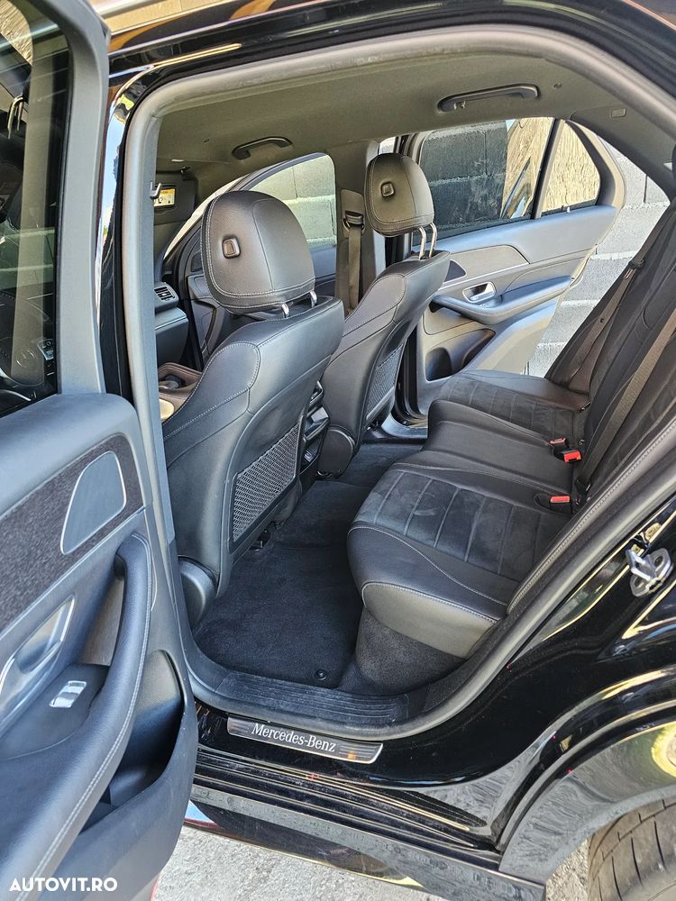 Mercedes-Benz GLE 300 d 4MATIC - 4