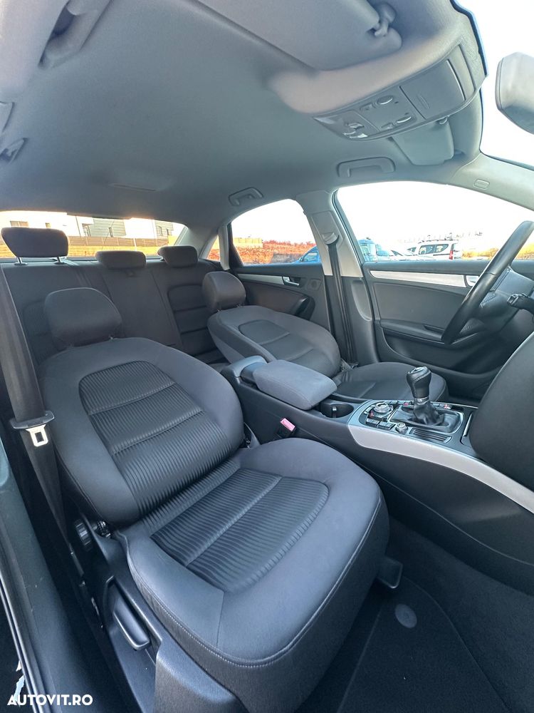 Audi A4 1.8 TFSI Attraction - 18