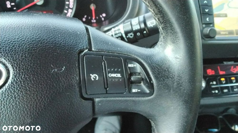 Kia Sportage 2.0 CVVT 4WD Automatik Spirit - 21