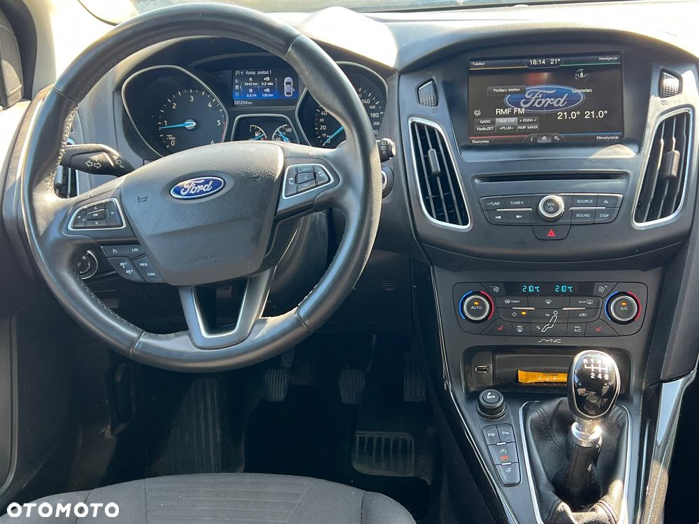 Ford Focus 1.5 TDCi Titanium ASS - 6