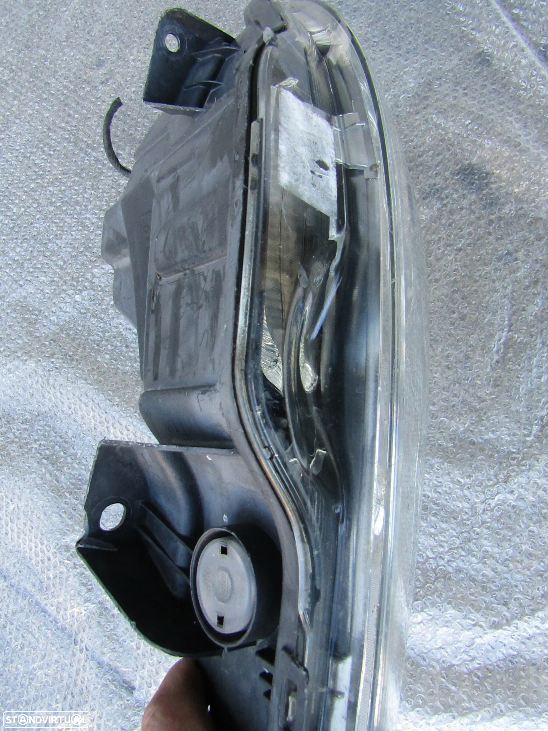 Farol Peugeot 108 ano 2009 (ver descrição) - 8