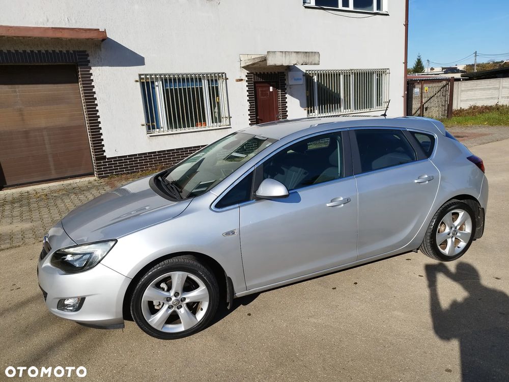 Opel Astra IV 1.4 T Enjoy - 4