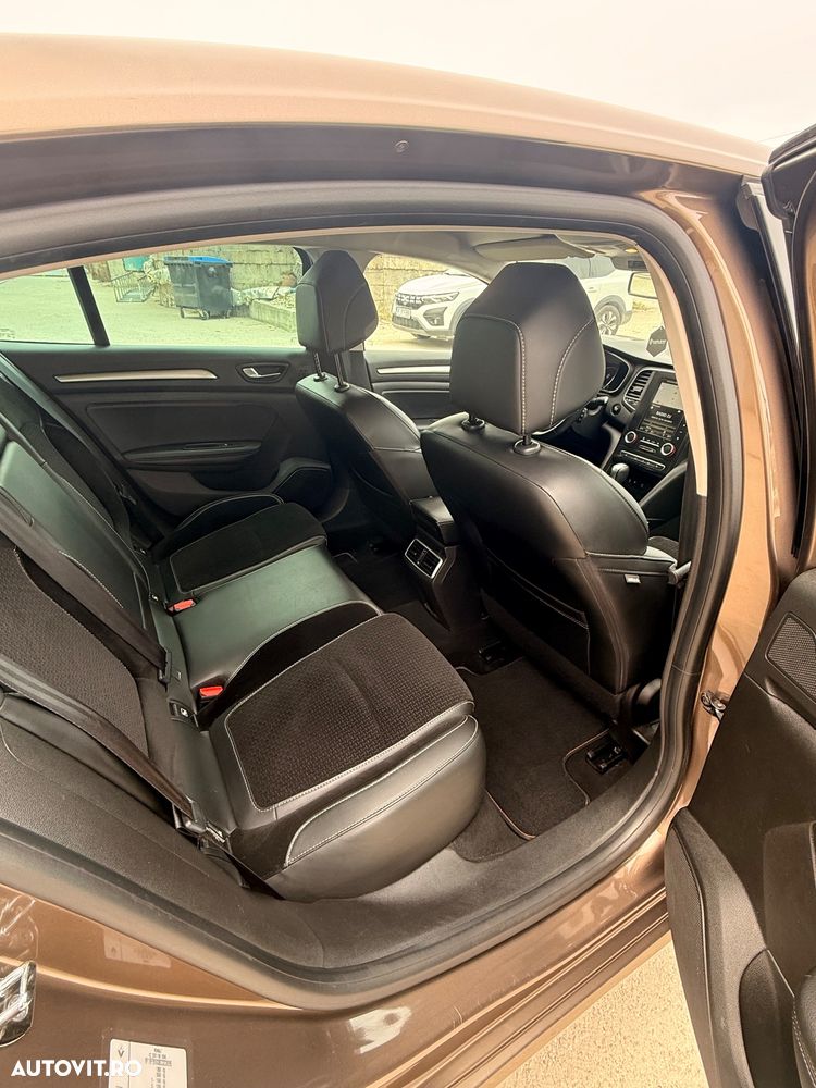 Renault Megane - 8