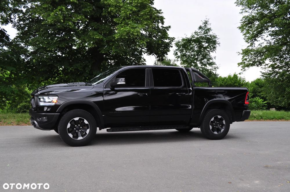 Dodge RAM - 4