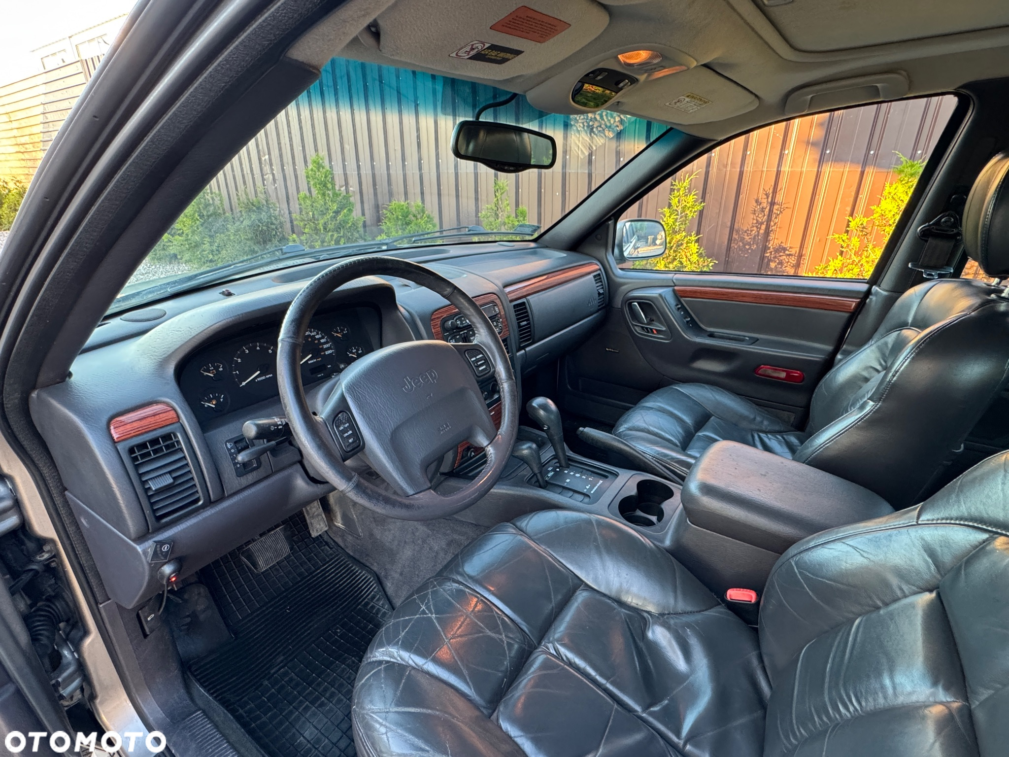 Jeep Grand Cherokee 4.0 Laredo - 10