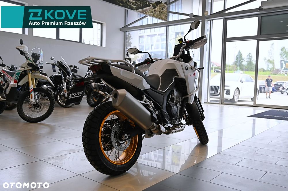 KOVE 800X Touring - 15