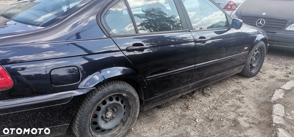 BMW E46 320 2.0D maska lampy zderzaki szyby silnik skrzynia - 2