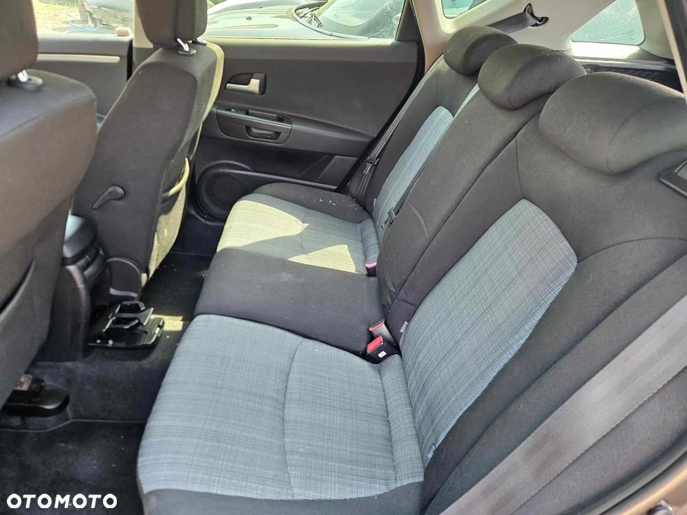 Kia Ceed Cee'd 1.6 Crdi Comfort + - 13